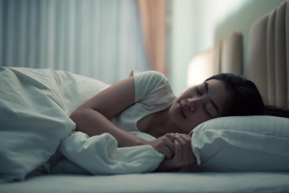 Tạo ra thói quen ngủ tốt giúp giảm đau bụng kinh hiệu quả